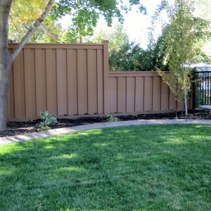 Trex Seclusions Fence - Saddle