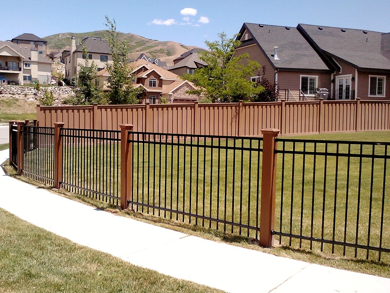 Using Trex Posts with Ornamental Fencing - Trex Fencing, the Composite ...